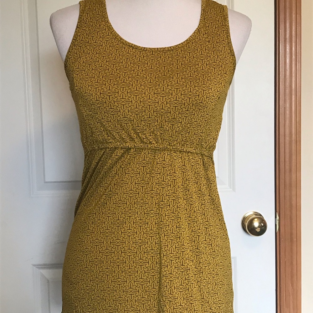 Latched Mama Nursing Tank